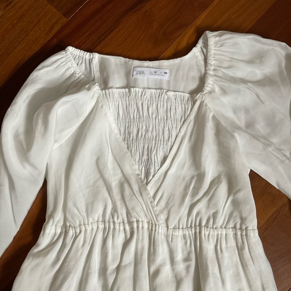 Zara Cream/white girls 8-10 dress NWT 30 inches long. - Picture 2 of 8
